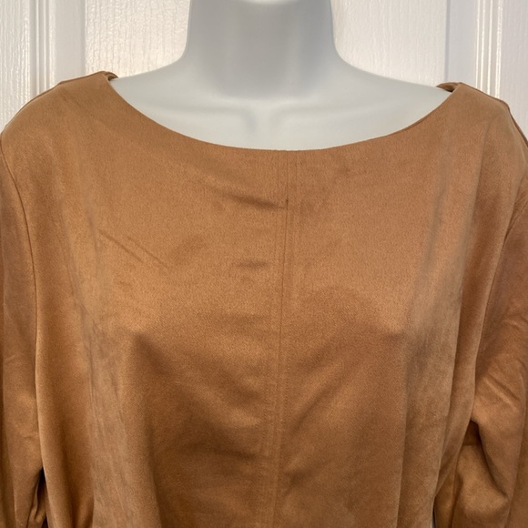 BANANA REPUBLIC Faux suede top - Picture 2 of 4